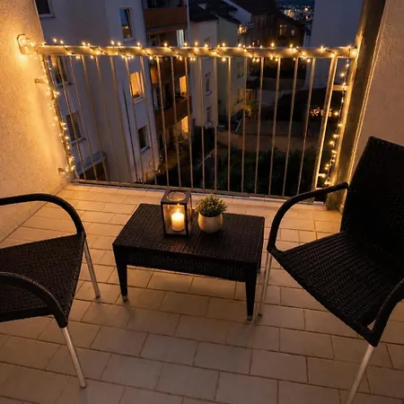 Modernes, Helles Ostviertel-flat8, Balkon,all-in5g * Gera
